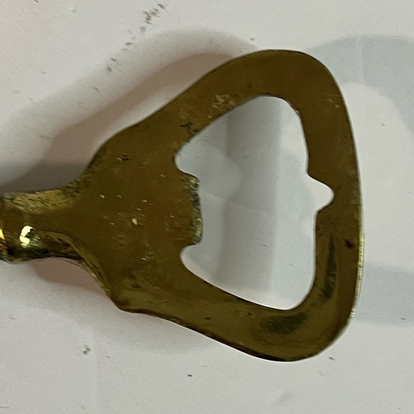 Vintage Anne Hathaway’s Cottage Bottle Opener – Stratford-upon-Avon Souvenir - Picture 6 of 6
